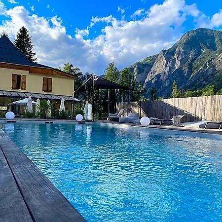 Bo Hotel *